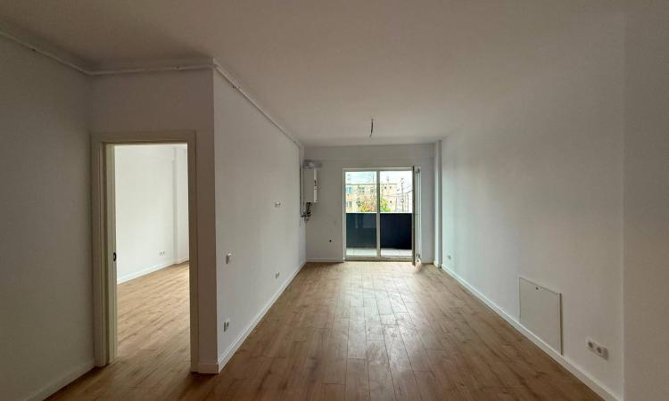 Apartament 2 camere,Mărgeanului,etaj 1 ,nou