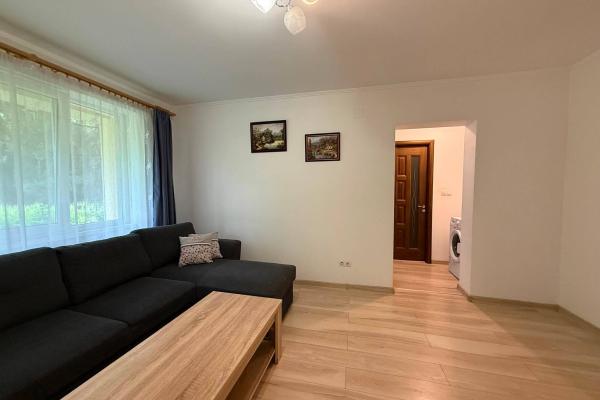 Apartament 2 camere,Victor Babes zona Iuliu Maniu , parter înalt