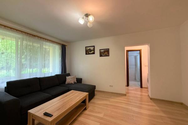 Apartament 2 camere,Victor Babes zona Iuliu Maniu , parter înalt
