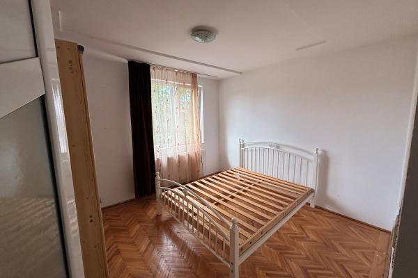 Apartament cu 2 camere, decomandat – Str. Petru Maior, Zona Bizo