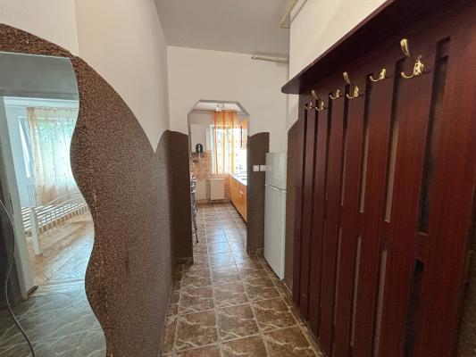 Apartament cu 2 camere, decomandat – Str. Petru Maior, Zona Bizo