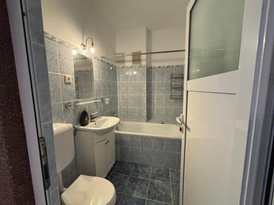 Apartament cu 2 camere, decomandat – Str. Petru Maior, Zona Bizo