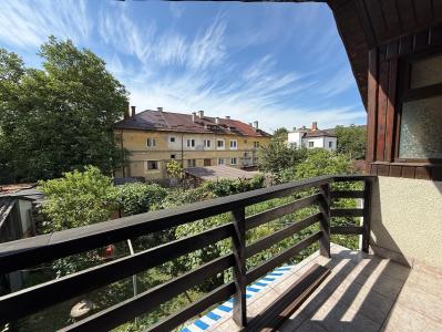 Apartament 3 camere cu teren, zona PARC/Hollosi Simon