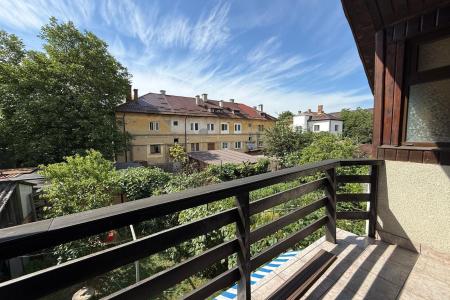 Apartament 3 camere cu teren, zona PARC/Hollosi Simon