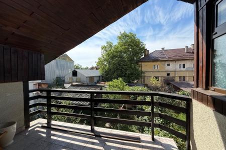 Apartament 3 camere cu teren, zona PARC/Hollosi Simon