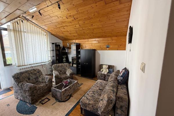 Apartament 3 camere cu teren, zona PARC/Hollosi Simon
