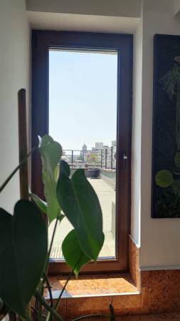 Apartament cu 2 camere - terasă de 60 mp – Zona Progresului, Str. Culturii