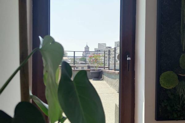 Apartament cu 2 camere - terasă de 60 mp – Zona Progresului, Str. Culturii