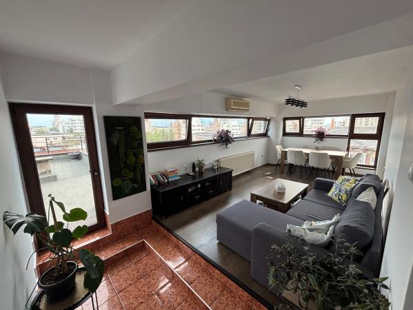 Apartament cu 2 camere - terasă de 60 mp – Zona Progresului, Str. Culturii