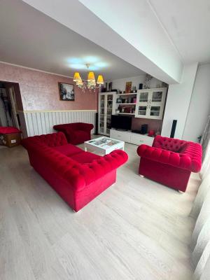Apartament 3 camere Etaj 1, Bulevardul București, zona Don Pio