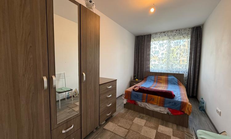 Apartament parter 2 camere decomandat Marasesti