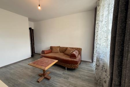 Apartament parter 2 camere decomandat Marasesti