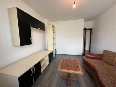 Apartament parter 2 camere decomandat Marasesti