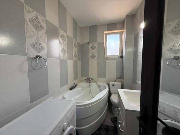 Apartament parter 2 camere decomandat Marasesti