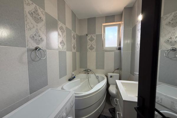 Apartament parter 2 camere decomandat Marasesti