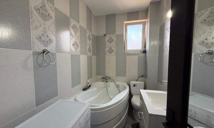 Apartament parter 2 camere decomandat Marasesti