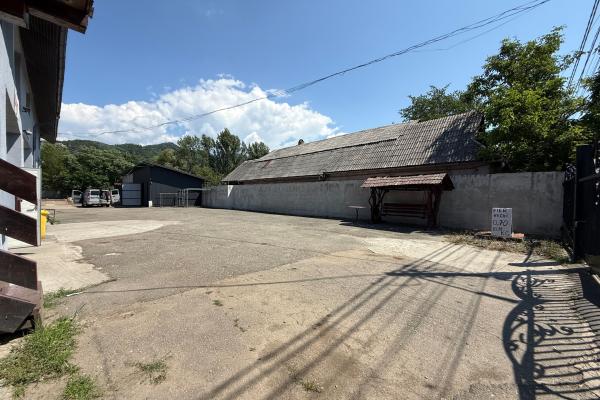 Hală industrială de vânzare sau închiriere Tăuții de Sus | 220 mp | Teren 11 ari | Acces TIR