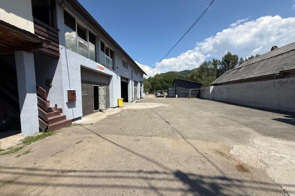Hală industrială de vânzare sau închiriere Tăuții de Sus | 220 mp | Teren 11 ari | Acces TIR