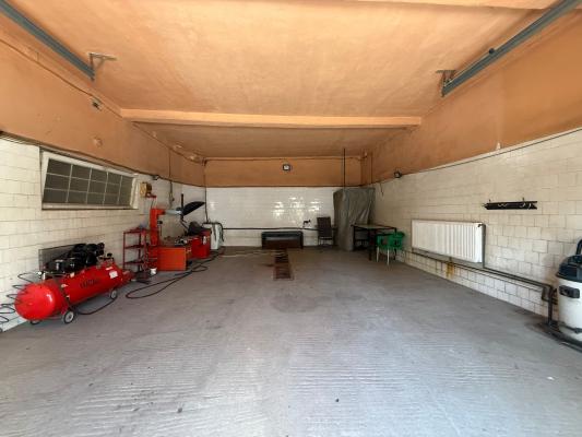 Hală industrială de vânzare sau închiriere Tăuții de Sus | 220 mp | Teren 11 ari | Acces TIR