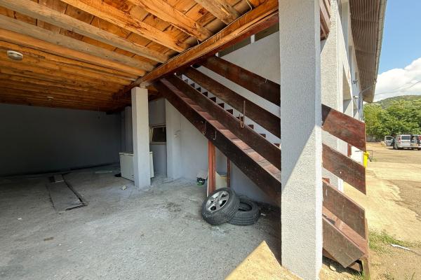 Hală industrială de vânzare sau închiriere Tăuții de Sus | 220 mp | Teren 11 ari | Acces TIR