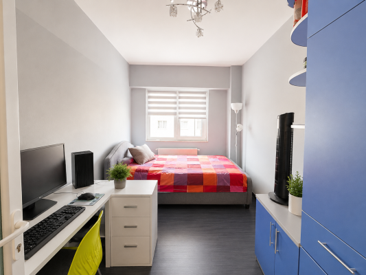 Apartament 3 camere, Traian, etaj 3 zona Ursus