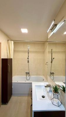 Apartament 2 camere decomandat | Etaj 2 | Mobilat și utilat complet | Balcon generos | Lift