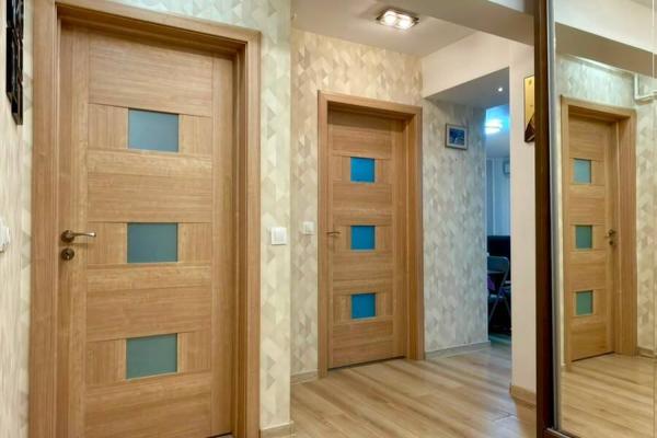 Apartament 2 camere decomandat | Etaj 2 | Mobilat și utilat complet | Balcon generos | Lift