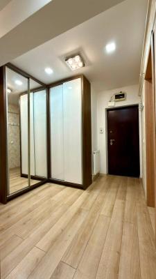 Apartament 2 camere decomandat | Etaj 2 | Mobilat și utilat complet | Balcon generos | Lift