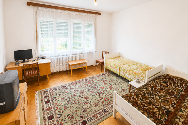 Casă individuală D+P+1E | 353 mp | 483 mp teren | zona 22 Decembrie Baia Mare