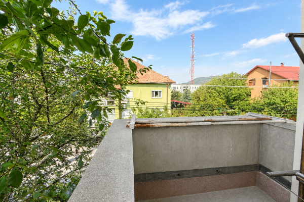 Casă individuală D+P+1E | 353 mp | 483 mp teren | zona 22 Decembrie Baia Mare