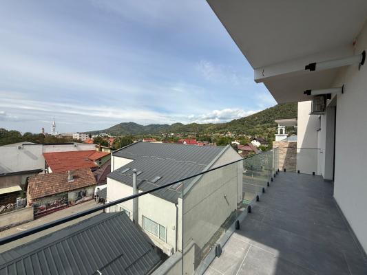 Apartament 3 camere ,Vasile Lucaciu,bloc nou etaj 3