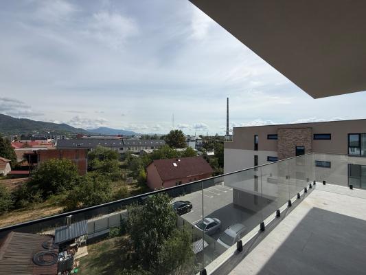 Apartament 3 camere ,Vasile Lucaciu,bloc nou etaj 3