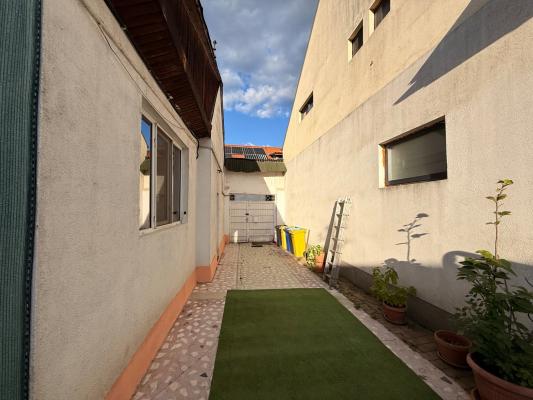 Casă individuală cu garaj - Centrul Vechi, Baia Mare