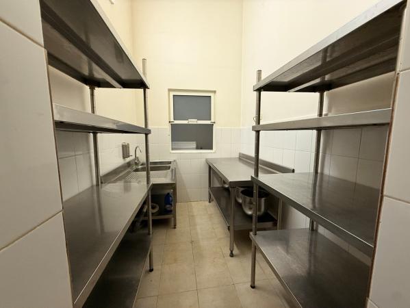 Vanzare spatiu comercial V.Lucaciu zona IMMUM  215 mp