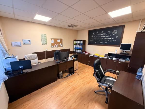 Vanzare spatiu comercial V.Lucaciu zona IMMUM  215 mp
