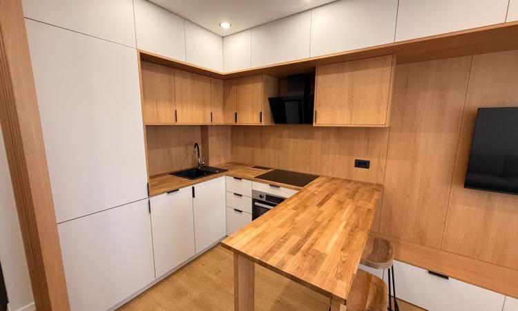 Apartament 2 camere modern, zona Muzeu Mineralogie