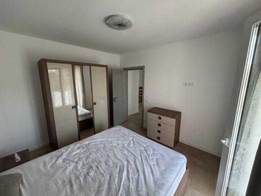 Închiriere - Apartament 2 camere - str. Lămâiței, parter