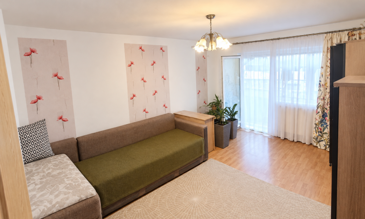Apartament 3 camere etaj 1 zona Clinica Somesan