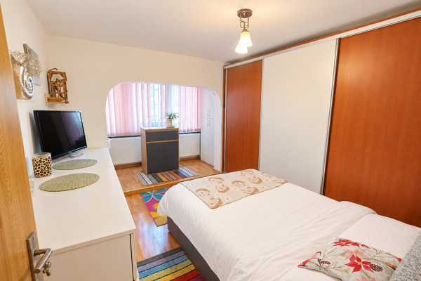 Apartament 3 camere etaj 1 zona Clinica Somesan