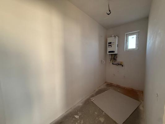 Casă cu priveliște, 3 dormitoare și teren de 530 mp