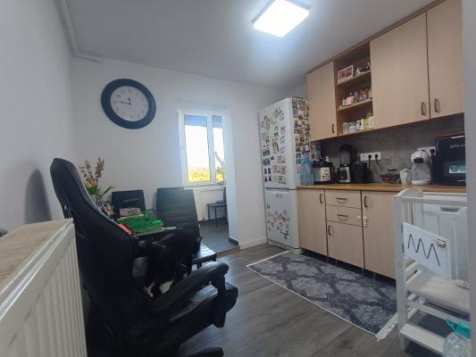 Apartament 3 camere, 64 mp, decomandat, zona Lidl