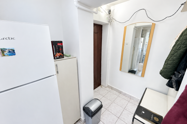 Apartament 2 Camere – Etaj 3, Str. Victor Babes, Vivo Mall