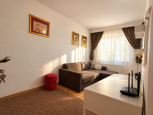Garsonieră de vânzare – etaj 2, zona Meda