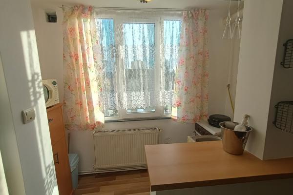 Garsonieră de vânzare – etaj 2, zona Meda