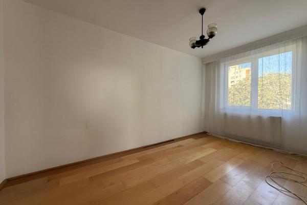 Apartament 3 camere, Cuza Voda (Varsteana)