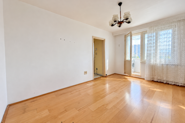 Apartament 3 camere, Cuza Voda (Varsteana)