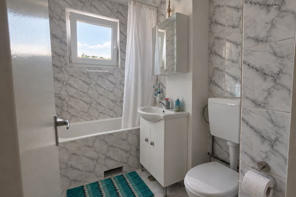 Apartament 2 camere - 47 mp, zona Garii