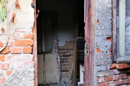 Casa mica cu o curte superba- Unirii