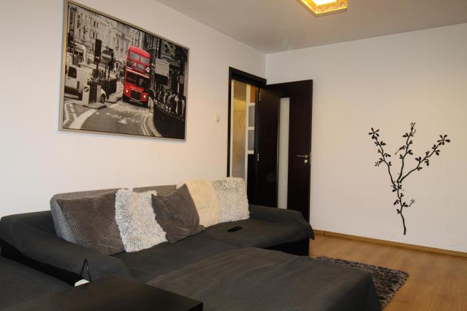 Bloc anvelopat. 2 camere, etaj 4- Baneasa