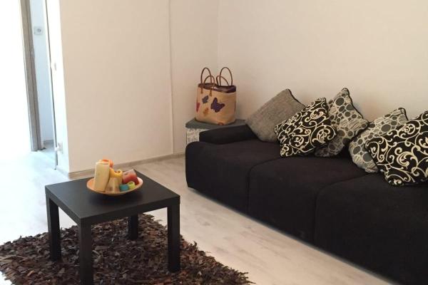 Garsoniera zona Diham cu balcon inchis etaj 8/10